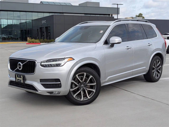 2019 Volvo XC90 Momentum AWD photo