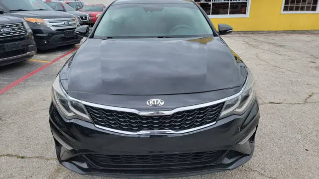 2019 Kia Optima LX FWD photo