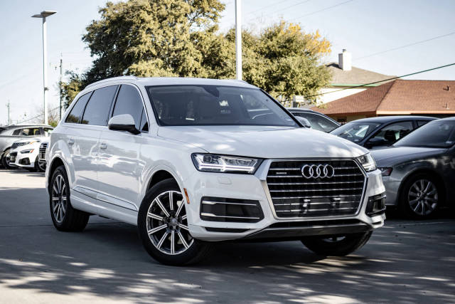 2019 Audi Q7 Premium Plus AWD photo