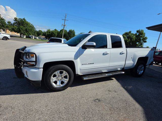 2019 Chevrolet Silverado 1500 LT 4WD photo