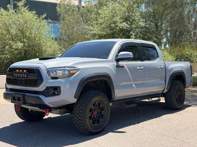2017 Toyota Tacoma TRD Pro 4WD photo