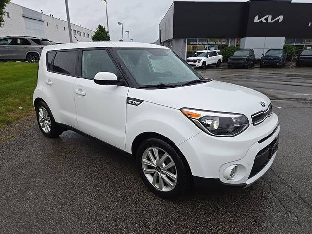 2018 Kia Soul + FWD photo
