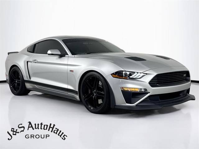 2019 Ford Mustang GT Premium RWD photo