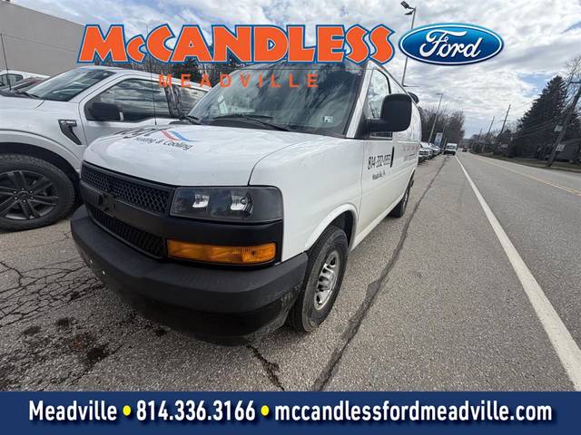 2019 Chevrolet Express Cargo  RWD photo