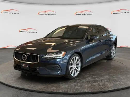 2019 Volvo S60 Momentum AWD photo