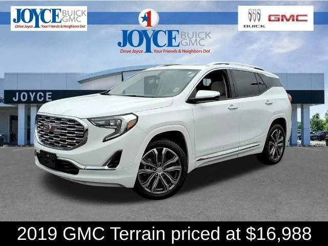 2019 GMC Terrain Denali FWD photo