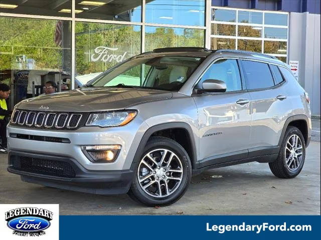 2019 Jeep Compass Latitude w/Sun/Wheel Pkg FWD photo