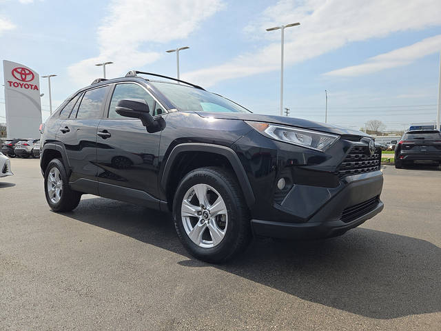 2019 Toyota RAV4 XLE AWD photo
