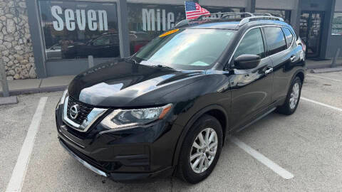 2019 Nissan Rogue SV FWD photo