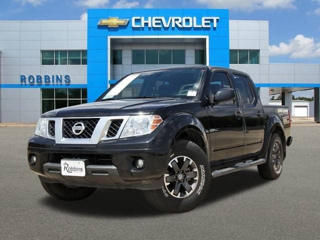 2019 Nissan Frontier Desert Runner RWD photo