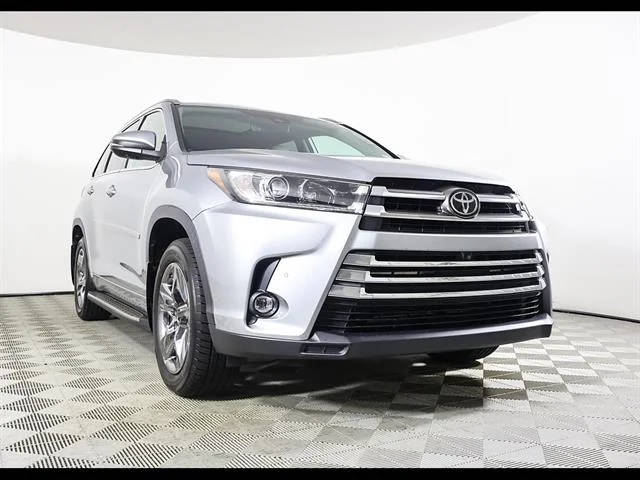 2019 Toyota Highlander Limited Platinum AWD photo