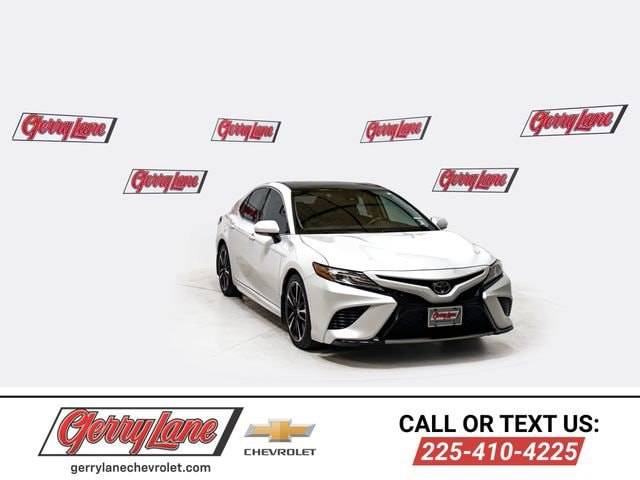 2019 Toyota Camry XSE V6 FWD photo