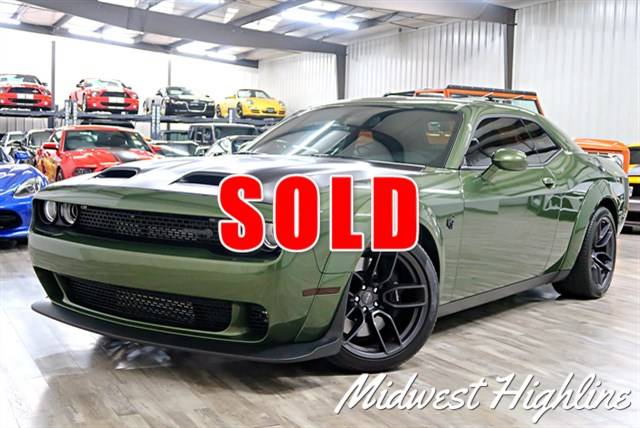 2019 Dodge Challenger SRT Hellcat Redeye Widebody RWD photo