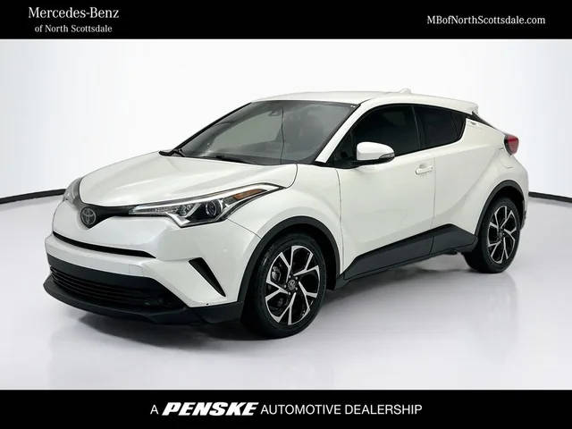 2019 Toyota C-HR XLE FWD photo
