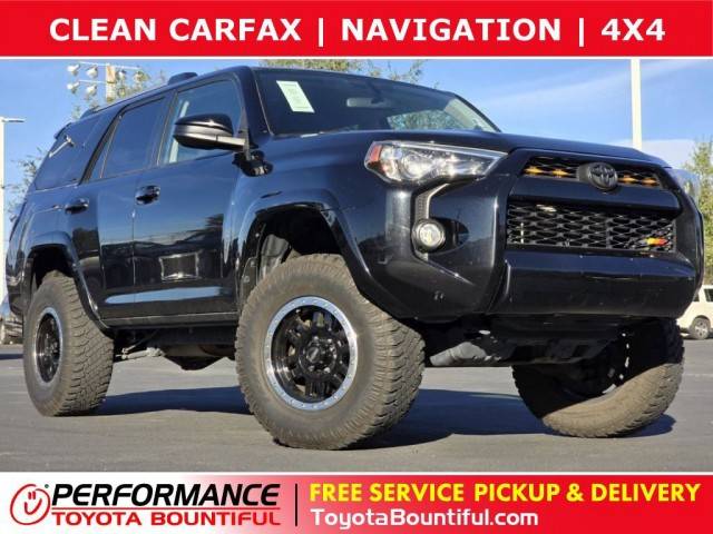 2019 Toyota 4Runner SR5 4WD photo