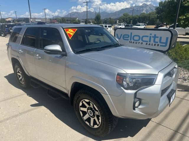 2019 Toyota 4Runner SR5 Premium 4WD photo