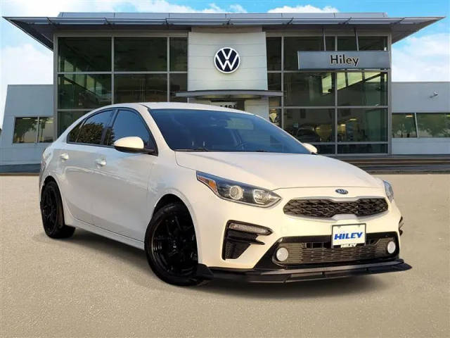 2019 Kia Forte LXS FWD photo