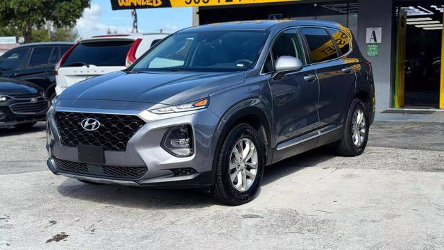 2019 Hyundai Santa Fe SE FWD photo