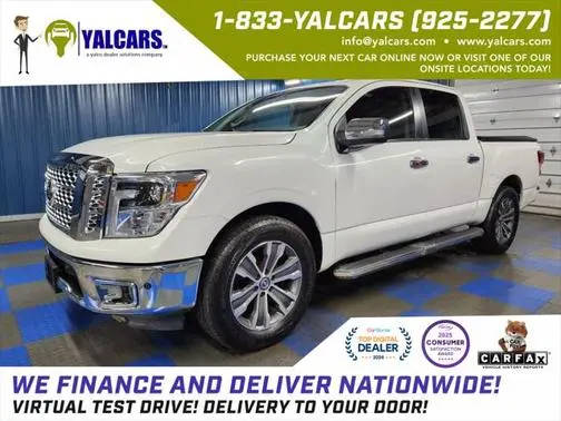 2018 Nissan Titan SL RWD photo