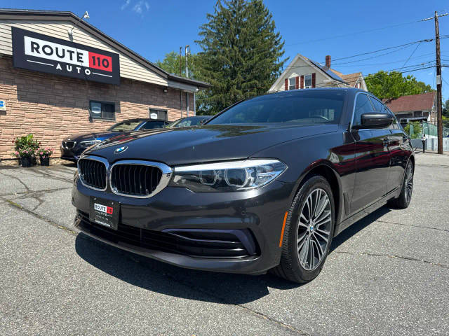 2019 BMW 5 Series 530i xDrive AWD photo