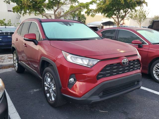 2019 Toyota RAV4 XLE Premium FWD photo