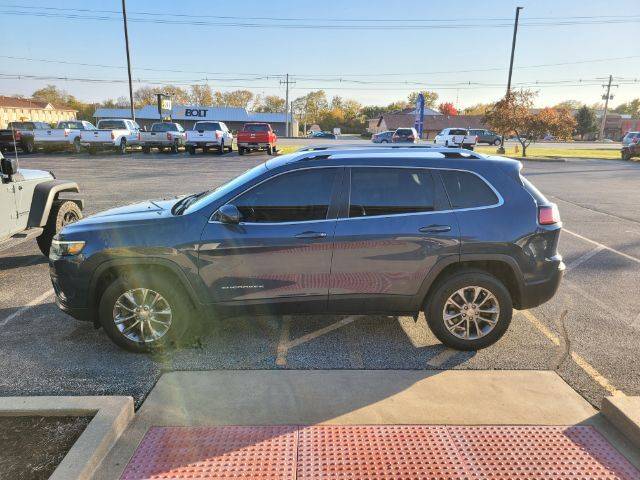 2019 Jeep Cherokee Latitude Plus 4WD photo