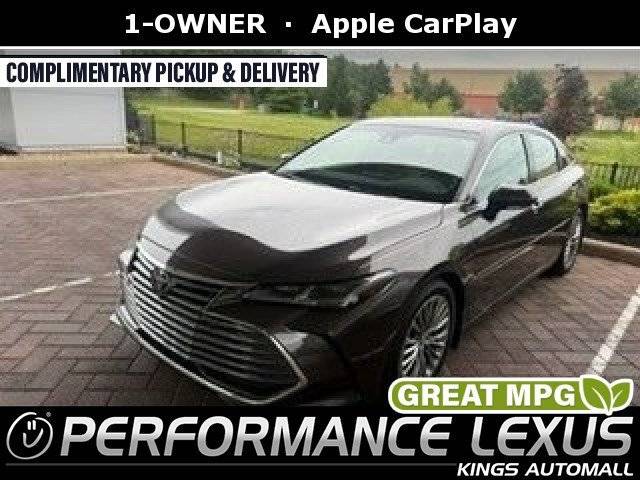 2019 Toyota Avalon Limited FWD photo