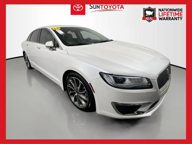 2019 Lincoln MKZ Hybrid Reserve I FWD photo