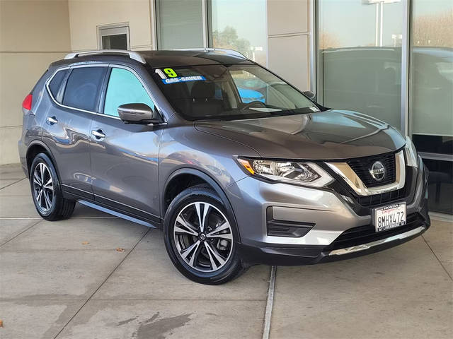 2019 Nissan Rogue SV FWD photo