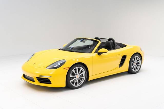 2019 Porsche Boxster  RWD photo