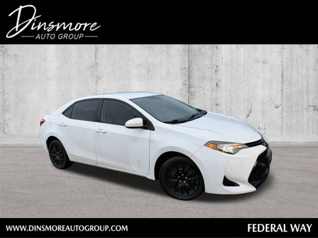 2017 Toyota Corolla LE FWD photo