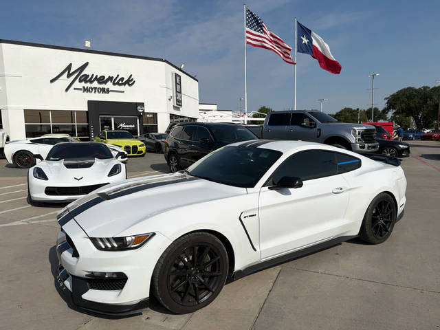 2019 Ford Mustang Shelby GT350 RWD photo
