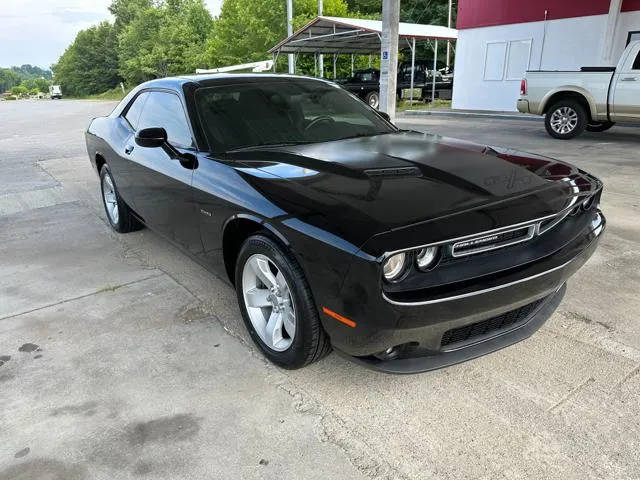 2015 Dodge Challenger R/T RWD photo