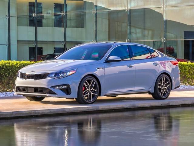 2019 Kia Optima EX FWD photo