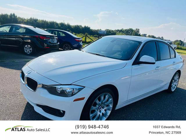 2015 BMW 3 Series 320i RWD photo