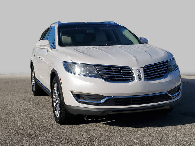 2017 Lincoln MKX Reserve FWD photo