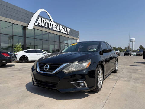 2016 Nissan Altima 2.5 S FWD photo