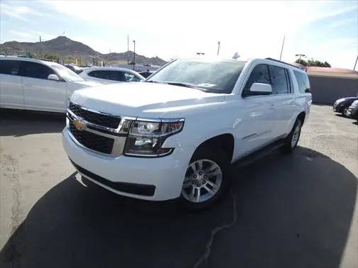 2018 Chevrolet Suburban LT 4WD photo