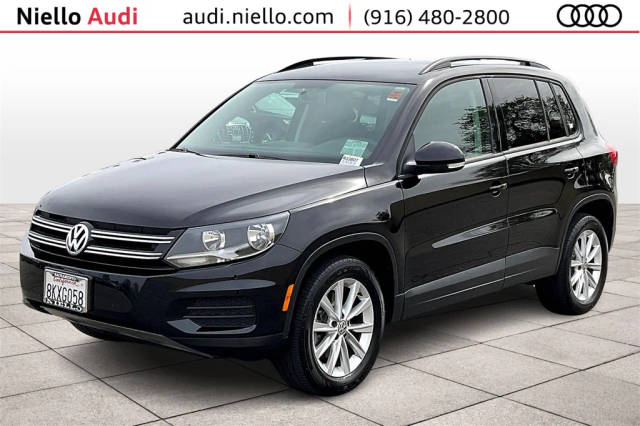 2017 Volkswagen Tiguan AWD photo