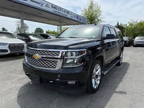 2019 Chevrolet Suburban LT 4WD photo
