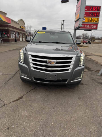 2019 Cadillac Escalade ESV Luxury 4WD photo