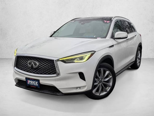 2019 Infiniti QX50 LUXE AWD photo