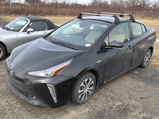 2019 Toyota Prius XLE AWD photo