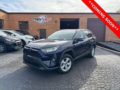 2019 Toyota RAV4 XLE FWD photo