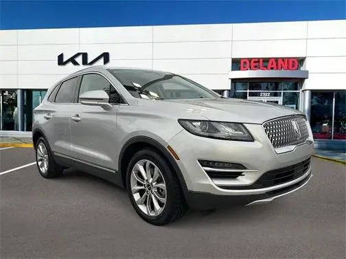 2019 Lincoln MKC Select FWD photo