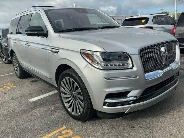 2019 Lincoln Navigator Reserve 4WD photo