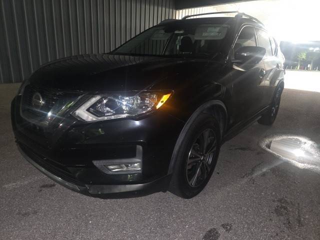 2019 Nissan Rogue SV FWD photo