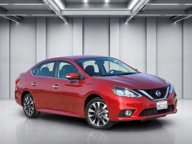 2019 Nissan Sentra SR FWD photo