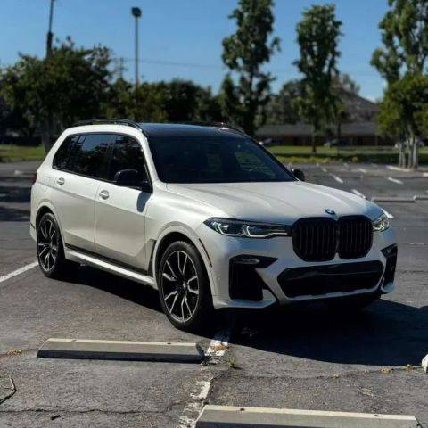 2019 BMW X7 xDrive50i AWD photo