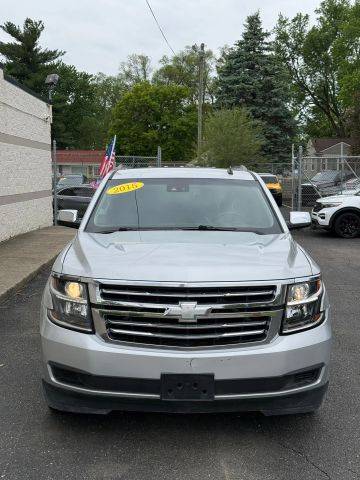 2015 Chevrolet Suburban LT RWD photo